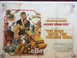 Original 1974 folded MAN WITH THE GOLDEN GUN QUAD MOVIE POSTER Moore 007 Bond