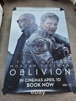 Tom Cruise Oblivion Bus Stop Shelter Movie Poster Top Gun Maverick actor 2013