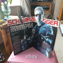 Vintage Terminator 2 A4 3d promo lobby card / booklet carloco 1991