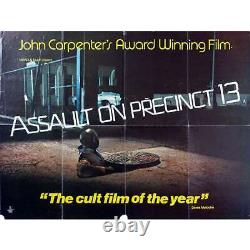 ASSAUT SUR LE 13ÈME DISTRICT Affiche de film britannique Quad 30x40 po. 1976 John Carp