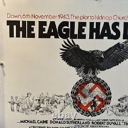 Affiche British Quad du film THE EAGLE HAS LANDED 1976 doublée en lin.