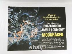 Affiche De Film Originale De Moonraker James Bond