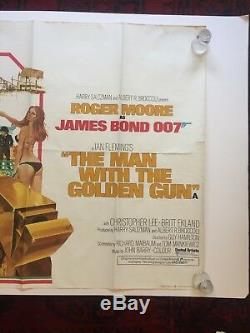 Affiche De Film Pour Homme Avec Le Quatre Gun Original 1974 Plié Moore 007 Bond