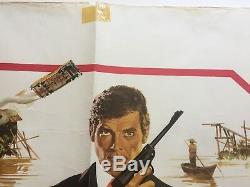 Affiche De Film Pour Homme Avec Le Quatre Gun Original 1974 Plié Moore 007 Bond