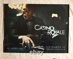 Affiche avancée du Royaume-Uni de Casino Royale 2006 James Bond en format Quad 40 X 30 pouces