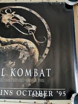 Affiche de cinéma originale rare et roulée du film Vintage Mortal Kombat 1995 UK Quad