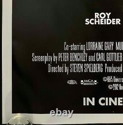 Affiche de film originale UK One Sheet de Jaws de Steven Spielberg - Anniversaire RR 2012