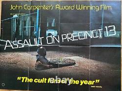 Affiche originale pliée au format quad britannique ASSAULT ON PRECINCT 13 1976 en très bon état