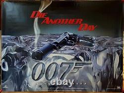 Affiches quadriptyques Joblot UK James Bond Die Another Day 30x40 pouces