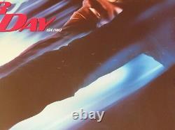 Die Another Day Uk Quad Cinema Movie Poster 2002 Bond 007 Signé Pierce Brosnan