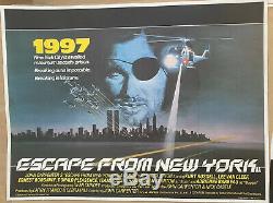 Escape From New York, Uk Quad Entoilée (1981) Original Film Affiche Vintage