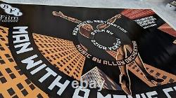 Homme avec un poster Quad du film 'Man with A Movie Camera'