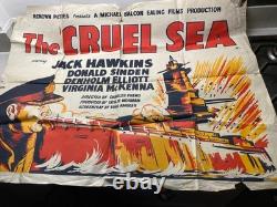 La mer cruelle (1953) Affiche du Royaume-Uni