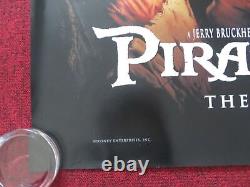 PIRATES DES CARAÏBES LA MALEDICTION. UK QUAD (30x 40) AFFICHE ENROULÉE 2003