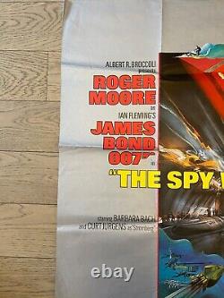 Quadriptyque original britannique James Bond L'espion qui m'aimait 1977.